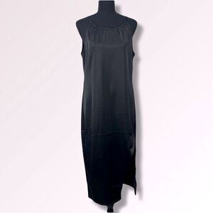 Kendall + Kylie Black Halter Dress Satiny Size 8/10 Women’s